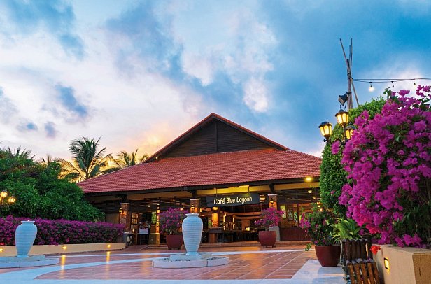 Pandanus Resort