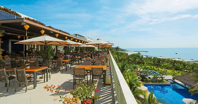 The Cliff Resort & Residences