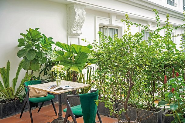 T-Ritz Saigon Hotel & Apartment - Garten