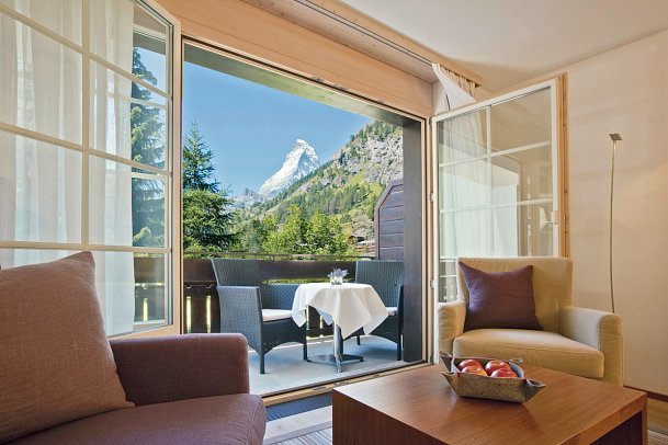 Le Mirabeau Resort & Spa - Wohnbeispiel Doppelzimmer Deluxe Matterhorn (Zimmercodierung DD1)