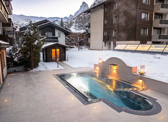 Le Mirabeau Resort & Spa