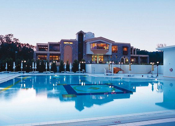 Simantro Resort