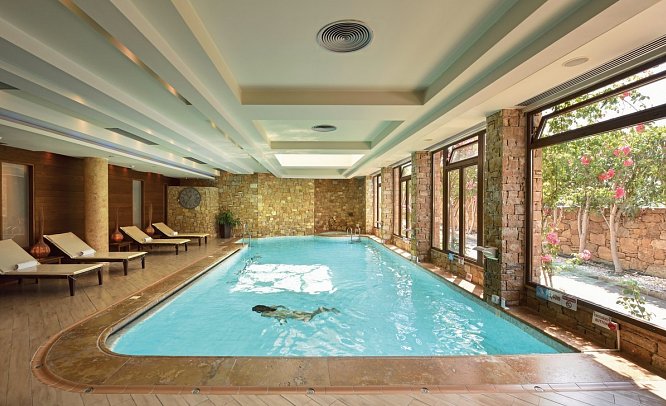 Anthemus Sea Beach Hotel & Spa