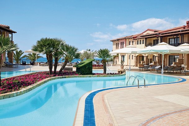 Anthemus Sea Beach Hotel & Spa