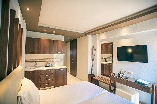 Royal Hotel and Suites - Wohnbeispiel Studio Deluxe Gartenblick (Zimmercodierung SDG)