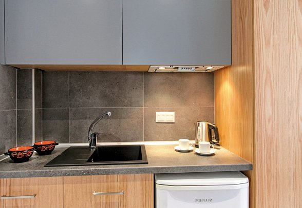 Royal Hotel and Suites - Wohnbeispiel Studio Deluxe Poolblick (Zimmercodierung SDP)