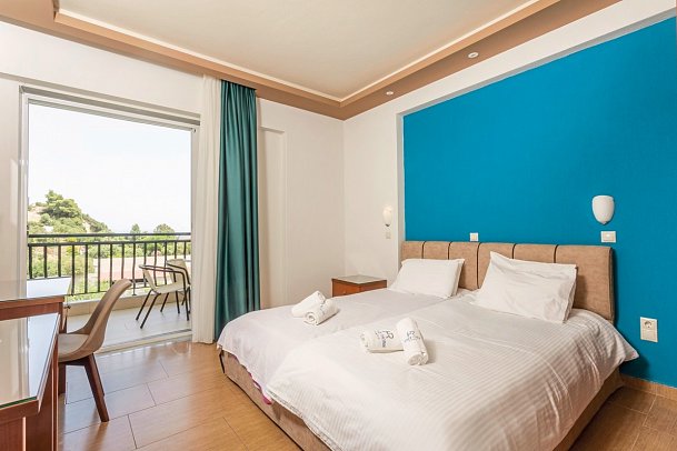 Royal Hotel and Suites - Wohnbeispiel Familienzimmer (Zimmercodierung FB1)