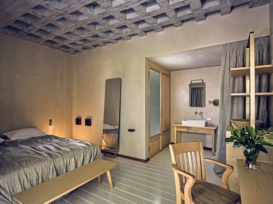 Ekies All Senses Resort - Wohnbeispiel Doppelzimmer Superior Gartenblick (Zimmercodierung DSG)