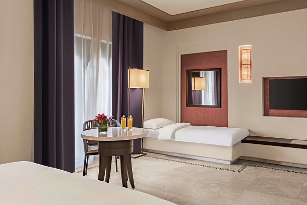 Salalah Rotana Resort - Wohnbeispiel Club Rotana Family Ocean Room (Zimmercodierung UL2)