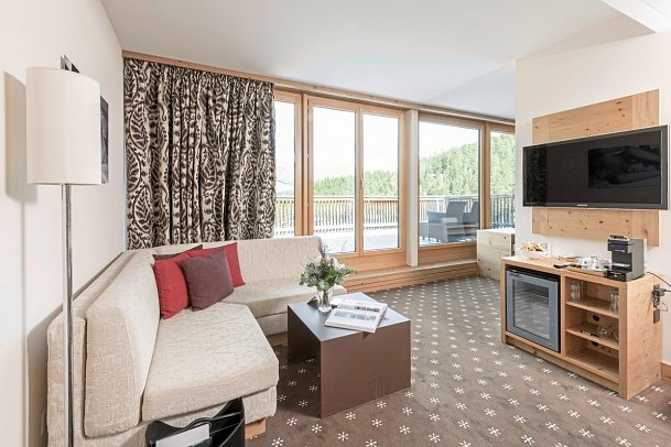 Nira Alpina - Wohnbeispiel Juniorsuite Alpine (Zimmercodierung JB1)