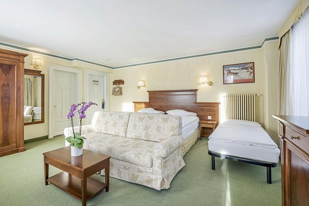 Hotel Reine Victoria - Wohnbeispiel Familienzimmer (Zimmercodierung FB1)