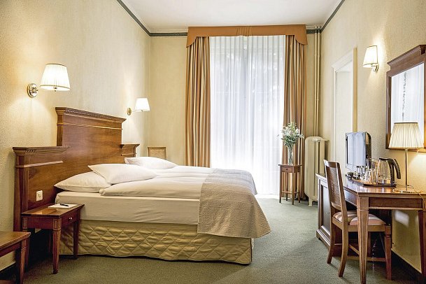Hotel Reine Victoria - Wohnbeispiel Doppelzimmer Standard (Zimmercodierung DG2)