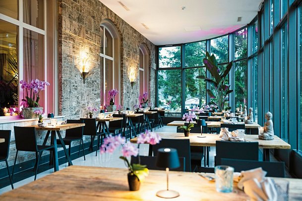 Cresta Palace - ASIA 75