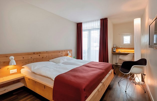 Schweizerhof Sils Maria, a Faern Collection Hotel - Wohnbeispiel Alpines Doppelzimmer (Zimmercodierungen DB1 & EB1)