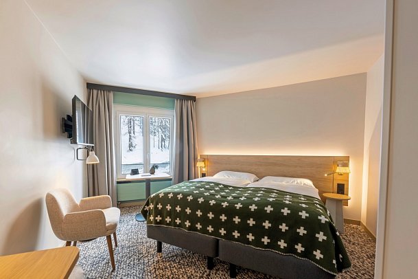 Schweizerhof Sils Maria, a Faern Collection Hotel - Wohnbeispiel Alpines Panorama Doppelzimmer (Zimmercodierung DB2)