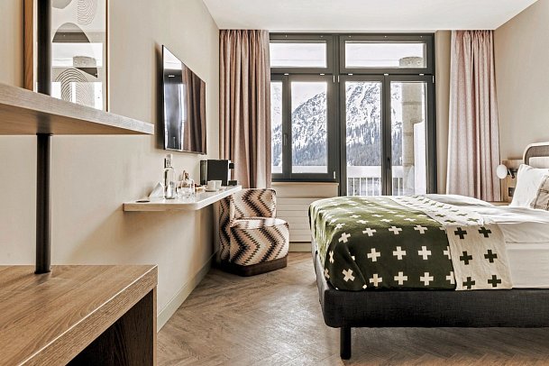 Altein Arosa, a Faern Collection Resort - Wohnbeispiel DZ Comfy Standard Bergblick (Zimmercodierungen DB2 & EB2)
