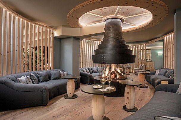 Hotel Seehof Davos - Kaminzimmer Bar