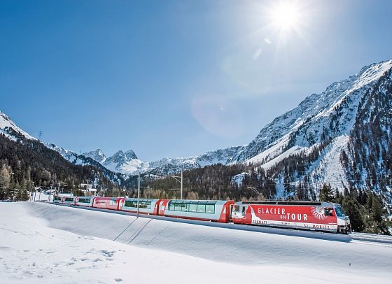 Bernina- und Glacier Express Winterzauber