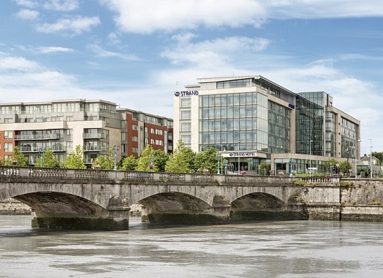 Limerick Strand Hotel