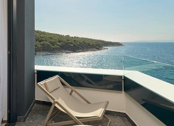 Grand Hotel View - Beispiel Balkon Bay Suite Meerblick (Zimmercodierung WBM)