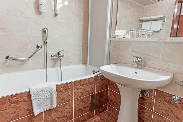 Horizont - Beispiel Bad (Zimmercodierungen DB1, DC2, DS1, DBC, DC3 & DSC)