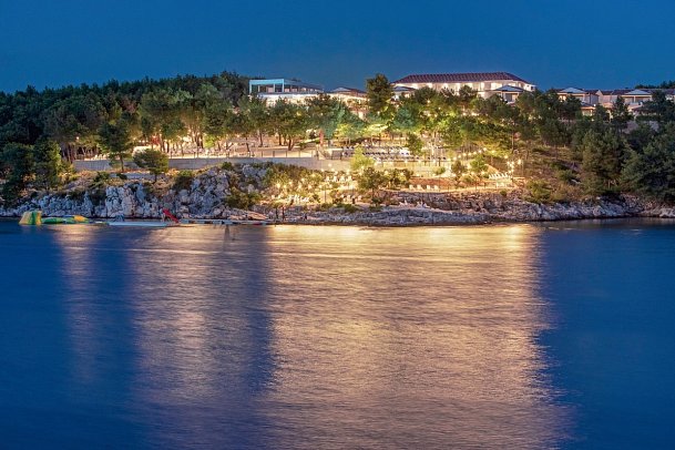 Gava Waterman Island Cottages