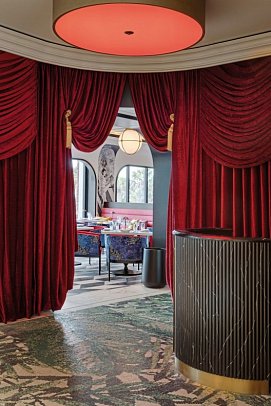 Cirque St. Armands Beachside