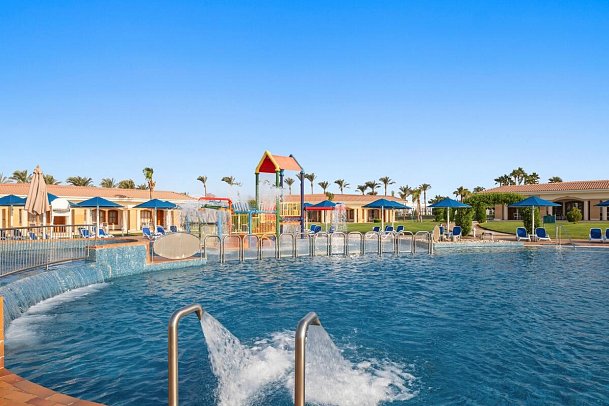 Pickalbatros Golf Beach Resort