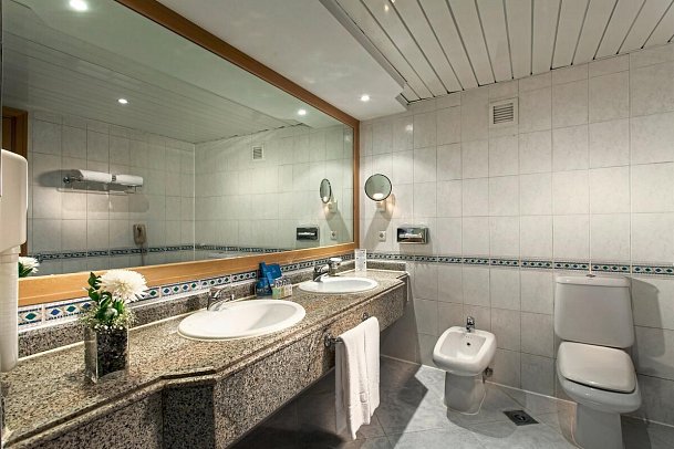 Pickalbatros Golf Beach Resort - Beispiel Bad Doppelzimmer Superior (Zimmercodierungen DS1, DC1, DSP & DSM)