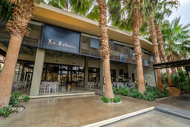 JAZ Mirabel Park & Club