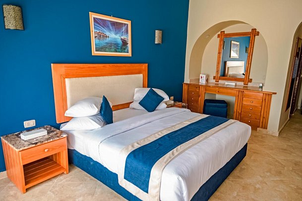 Tropitel Dahab Oasis - Wohnbeispiel Doppelzimmer Meerseite (Zimmercodierung DBC)