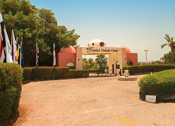 Tropitel Dahab Oasis