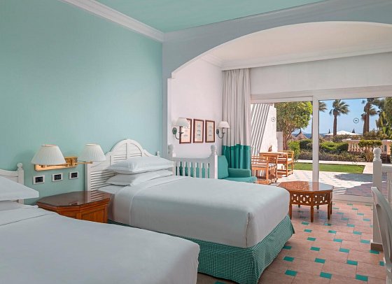 Sheraton Sharm Hotel, Resort, Villas & Spa - Wohnbeispiel Doppelzimmer Standard Gartenblick (Zimmercodierungen DGG & DCG)