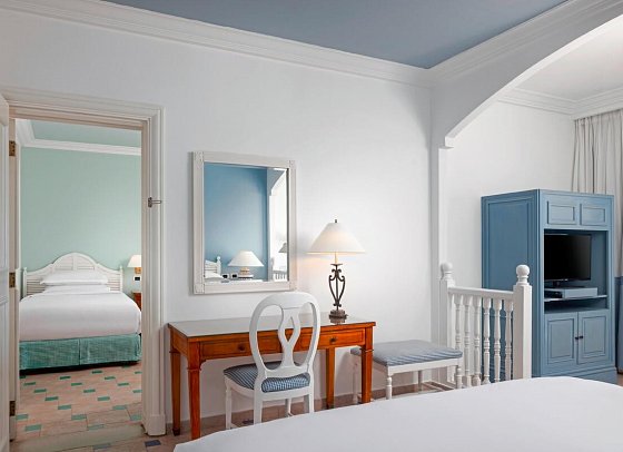 Sheraton Sharm Hotel, Resort, Villas & Spa - Wohnbeispiel Familienzimmer (Zimmercodierungen FBG, FBM & FSM)