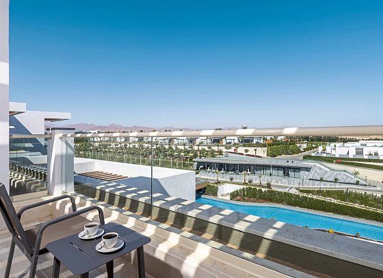 Rixos Radamis Sharm El Sheikh - Beispiel Balkon Doppelzimmer Superior Meerseite (Zimmercodierungen DSC & DCO)