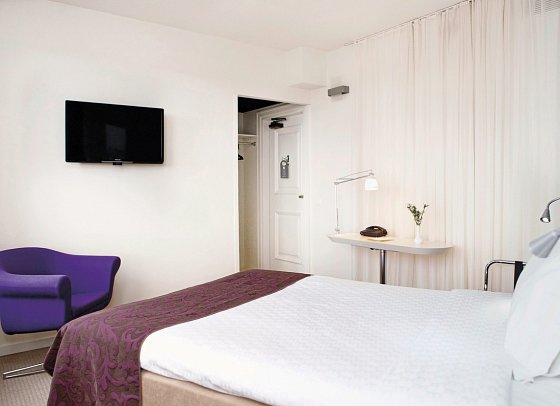 Elite Palace Hotel - Wohnbeispiel (Zimmercodierungen DB1 & DG1)