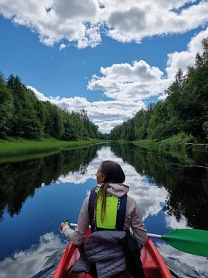 Natur pur – Nordschwedens Traumstraßen - Kanufahrt auf dem Savarfluss