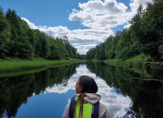 Natur pur – Nordschwedens Traumstraßen - Kanufahrt auf dem Savarfluss
