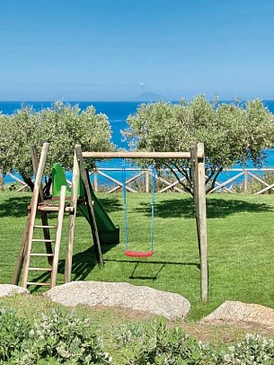 Midenza Seaside & Nature Retreat