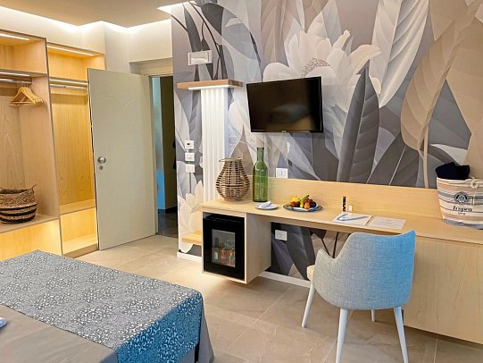 Sentido Michelizia Tropea Resort - Wohnbeispiel Doppelzimmer Sentido (Zimmercodierung DB3)