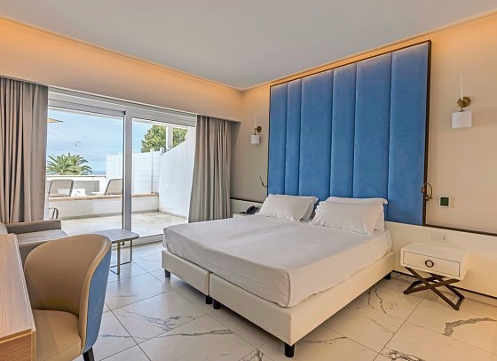 Aldiana Club Rocca Nettuno Calabria - Wohnbeispiel Doppelzimmer Superior Jacuzzi (Zimmercodierung DS3)