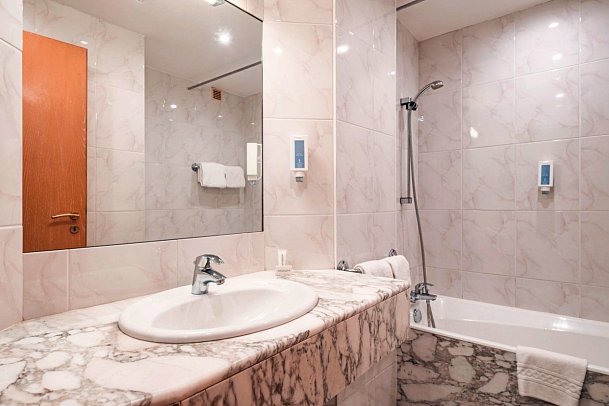 Le Grand Hôtel - Wohnbeispiel Doppelzimmer Classic (Zimmercodierung DG1)