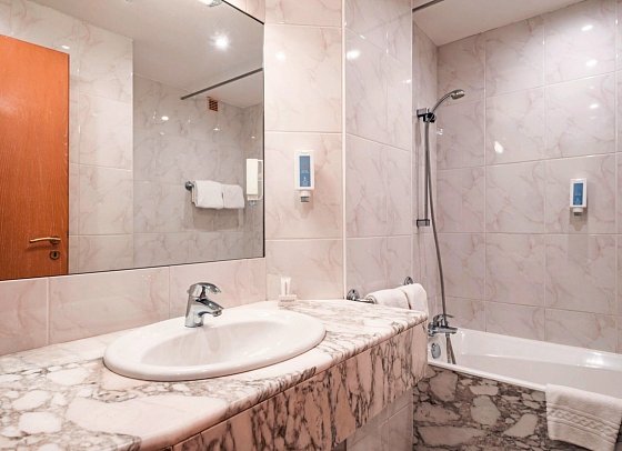 Le Grand Hôtel - Wohnbeispiel Doppelzimmer Classic (Zimmercodierung DG1)