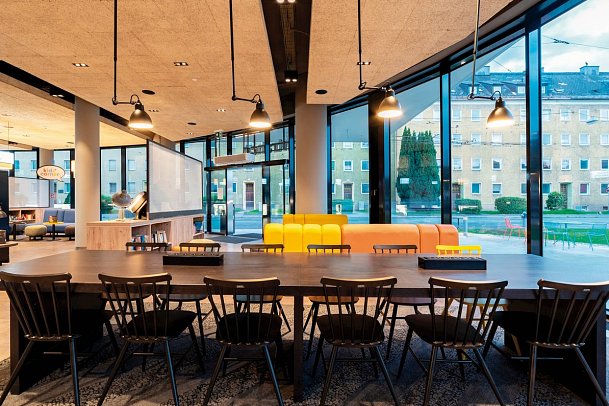 harry’s home Salzburg