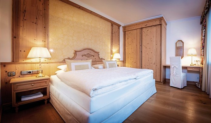 Hotel Salzburgerhof - Wohnbeispiel Suite (Zimmercodierung WB1)