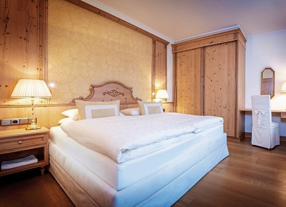Hotel Salzburgerhof - Wohnbeispiel Suite (Zimmercodierung WB1)