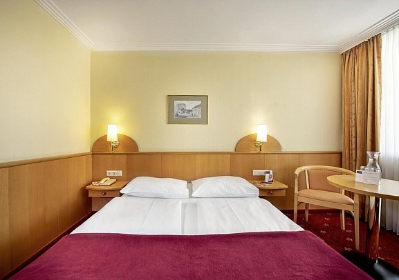 Hotel PALACE Bad Hofgastein - Wohnbeispiel Doppelzimmer Economy (Zimmercodierung DE1)