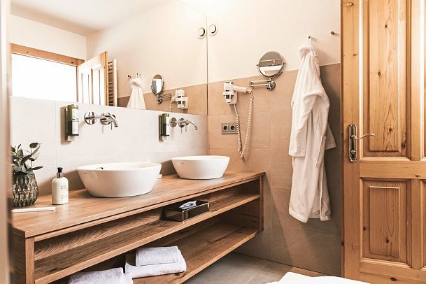 Montanara - Wohnbeispiel Familienzimmer Alpine Juniorsuite (Zimmercodierung FS1)