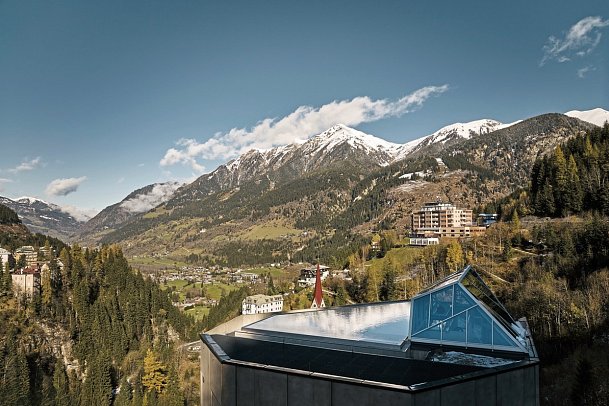 Urban Nature Bad Gastein – Badeschloss
