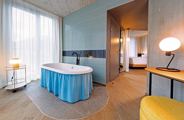 Urban Nature Bad Gastein – Badeschloss - Wohnbeispiel Juniorsuite (Zimmercodierung JB1)